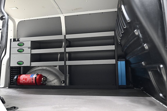 Volkswagen Transporter 14 of 30