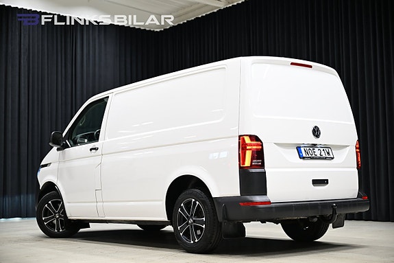 Volkswagen Transporter 4 of 30