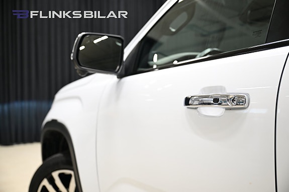 Volkswagen Amarok 12 of 30