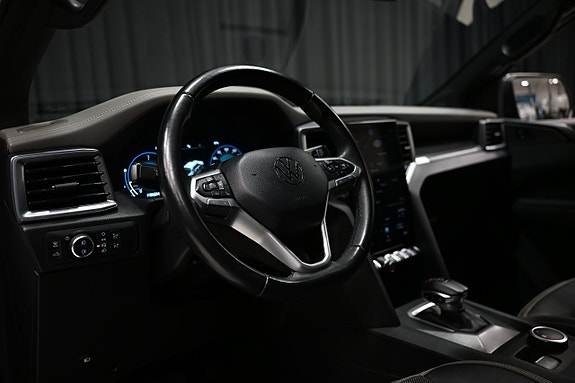 Volkswagen Amarok 18 of 30