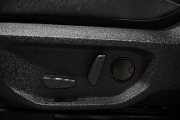 Volkswagen Amarok 29 of 30