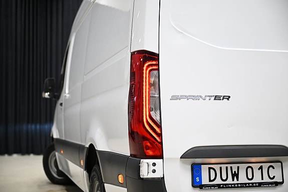 Mercedes-Benz Sprinter 317 8 of 24