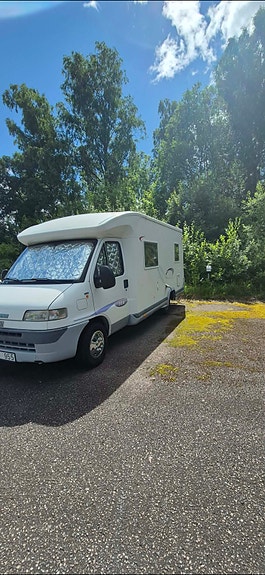 Fiat Challenger 304 2 of 5