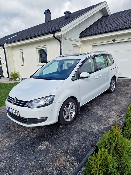Volkswagen Sharan 4 of 6