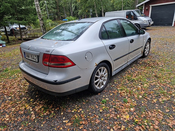 Saab 9-3 3 of 5