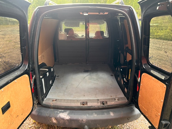 Volkswagen Caddy 8 of 10