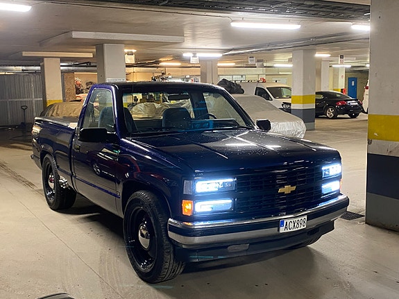 Chevrolet K1500 3 of 8