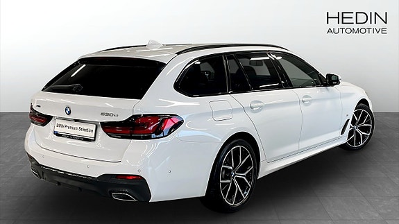 BMW 530e 2 of 9