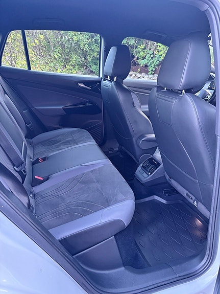 Volkswagen ID.4 12 of 12