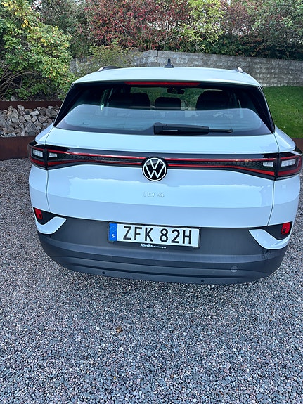 Volkswagen ID.4 6 of 12