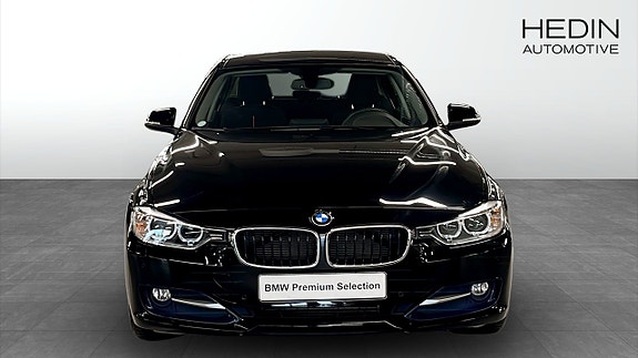 BMW 318d 8 of 8