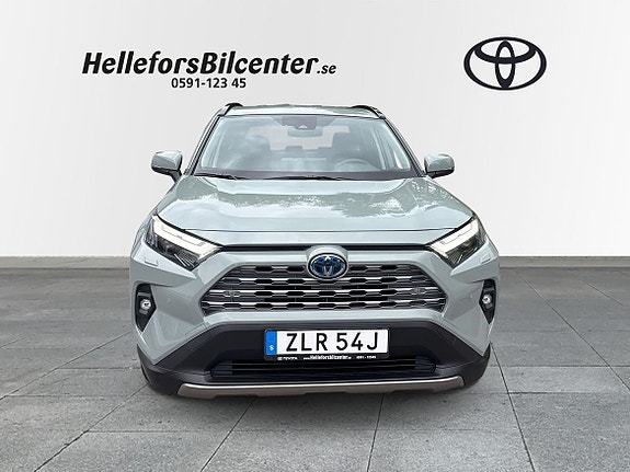 Toyota RAV4 5 of 23