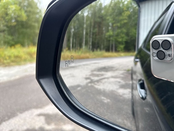 Toyota RAV4 29 of 29