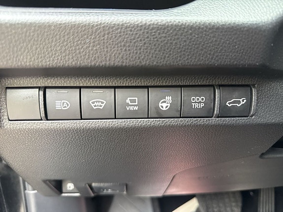 Toyota RAV4 19 of 27