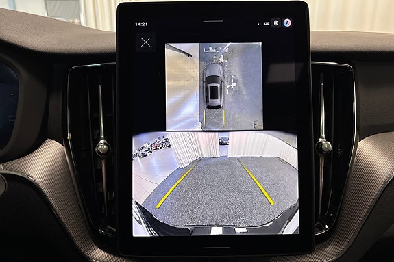 Volvo XC60 17 of 28