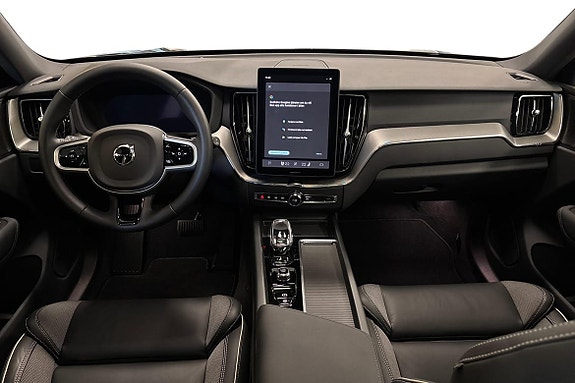 Volvo XC60 9 of 28