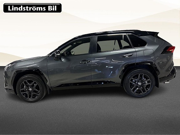 Toyota RAV4 6 of 22