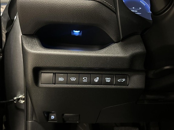 Toyota RAV4 19 of 22