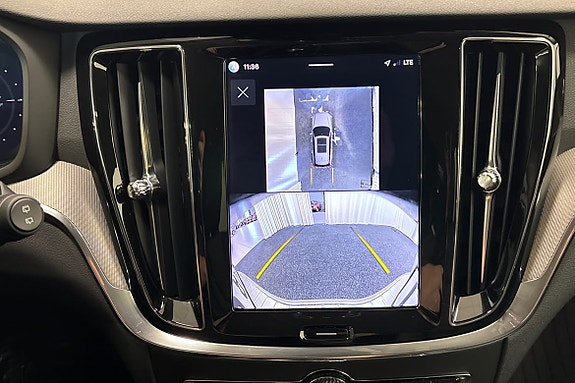 Volvo V60 18 of 26