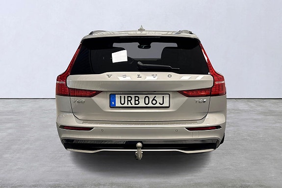 Volvo V60 5 of 26