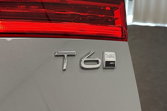 Volvo XC60 19 of 28