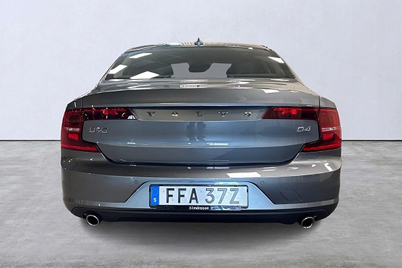 Volvo S90 5 of 26