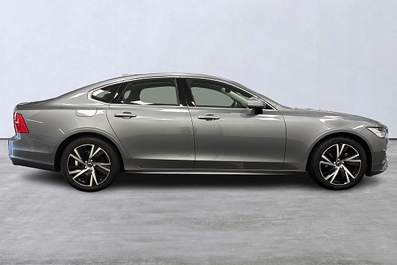 Volvo S90 3 of 26