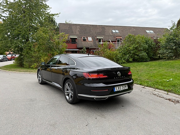 Volkswagen Arteon 2 of 8