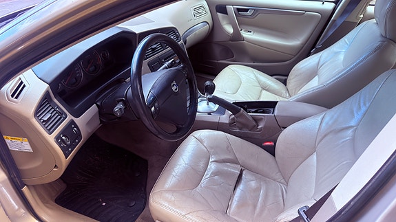 Volvo S60 8 of 10
