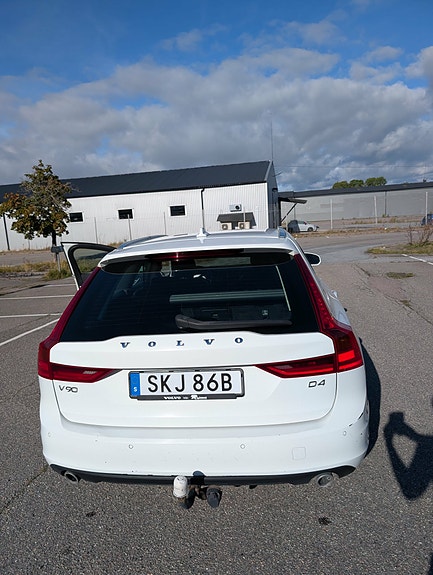 Volvo V90 4 of 8