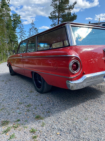 Ford Falcon 5 of 7