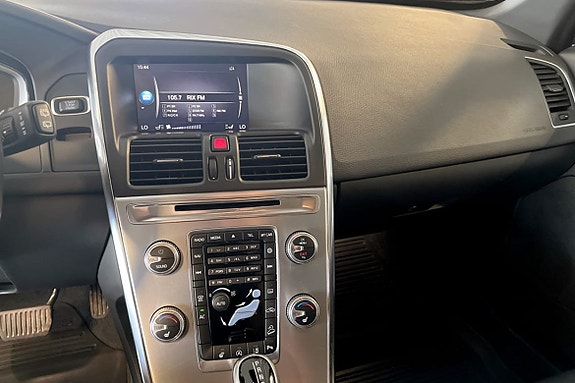 Volvo XC60 6 of 9