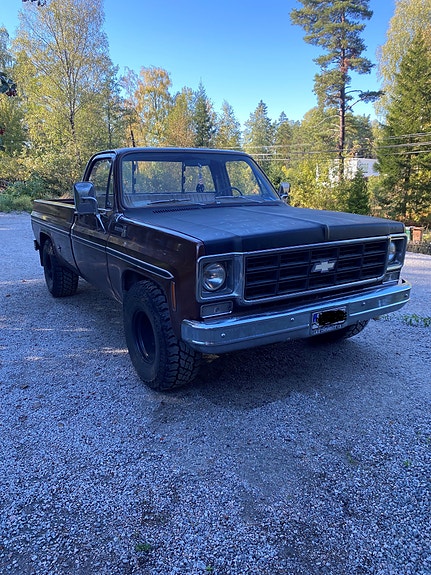 Chevrolet C10 2 of 4