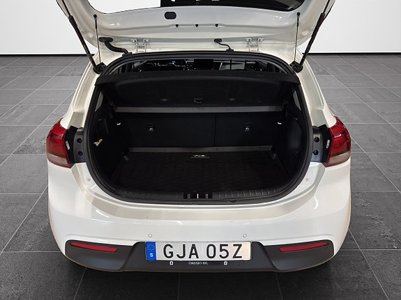 Kia Rio 21 of 23