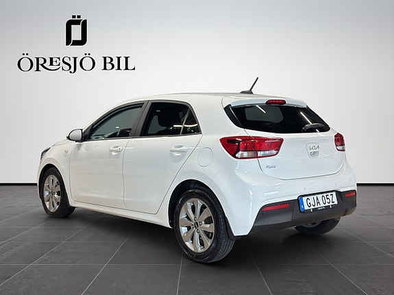 Kia Rio 5 of 23