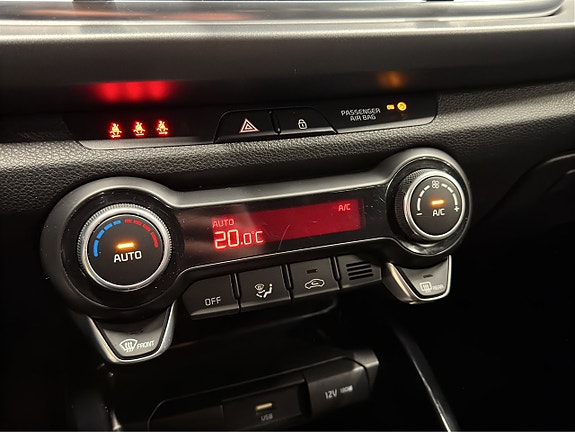 Kia Rio 18 of 23