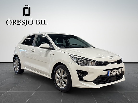Kia Rio 8 of 23