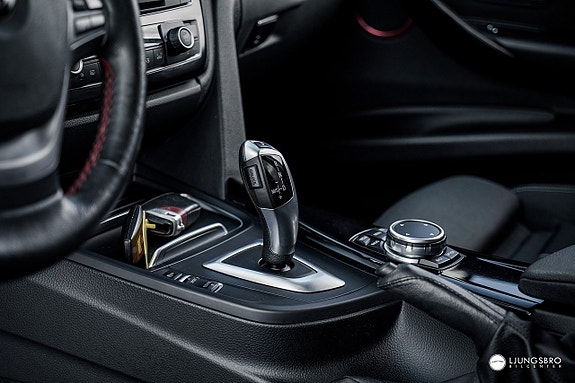 BMW 320d 4 of 9