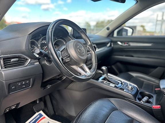 Mazda CX-5 3 of 6
