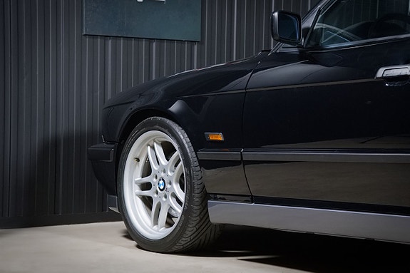 BMW M5 8 of 21