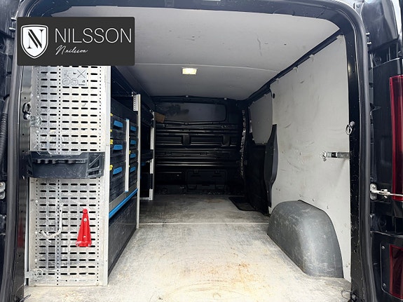 Renault Trafic 16 of 30