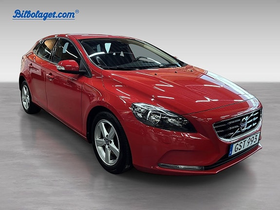 Volvo V40 3 of 10