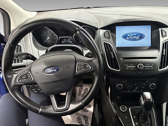 Ford Focus 11 of 15