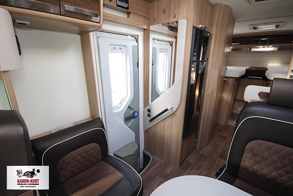 Knaus Sun Ti 700 MEG Platinum Selection 6 of 16