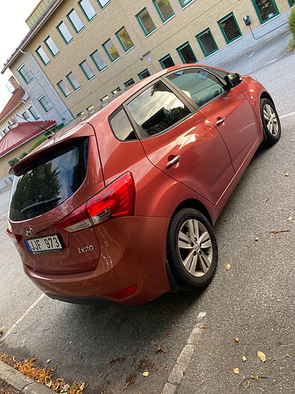Hyundai ix20 2 of 4
