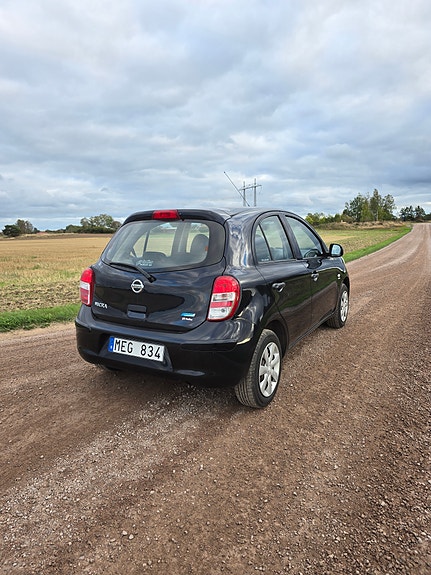 Nissan Micra 3 of 7