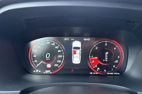 Volvo S90 18 of 26