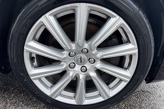 Volvo S90 12 of 26