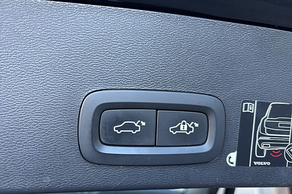 Volvo XC40 15 of 26