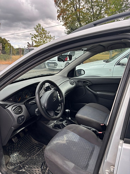 Ford Focus 6 of 6